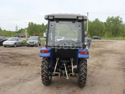 Трактор Русич Т-244 с кабиной