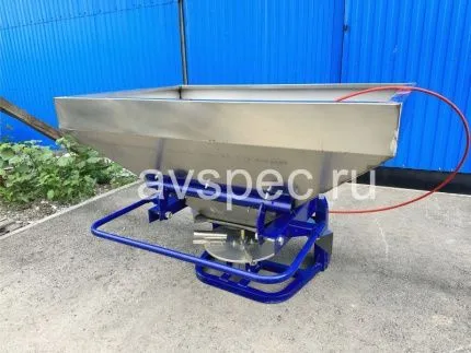 Разбрасыватель минеральных удобрений 2 FX-600