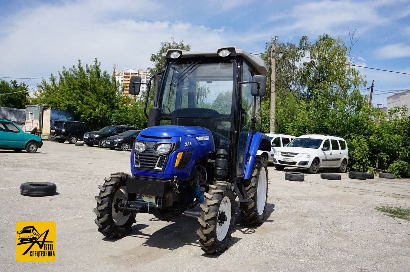 Трактор TZR Т-244 с кабиной